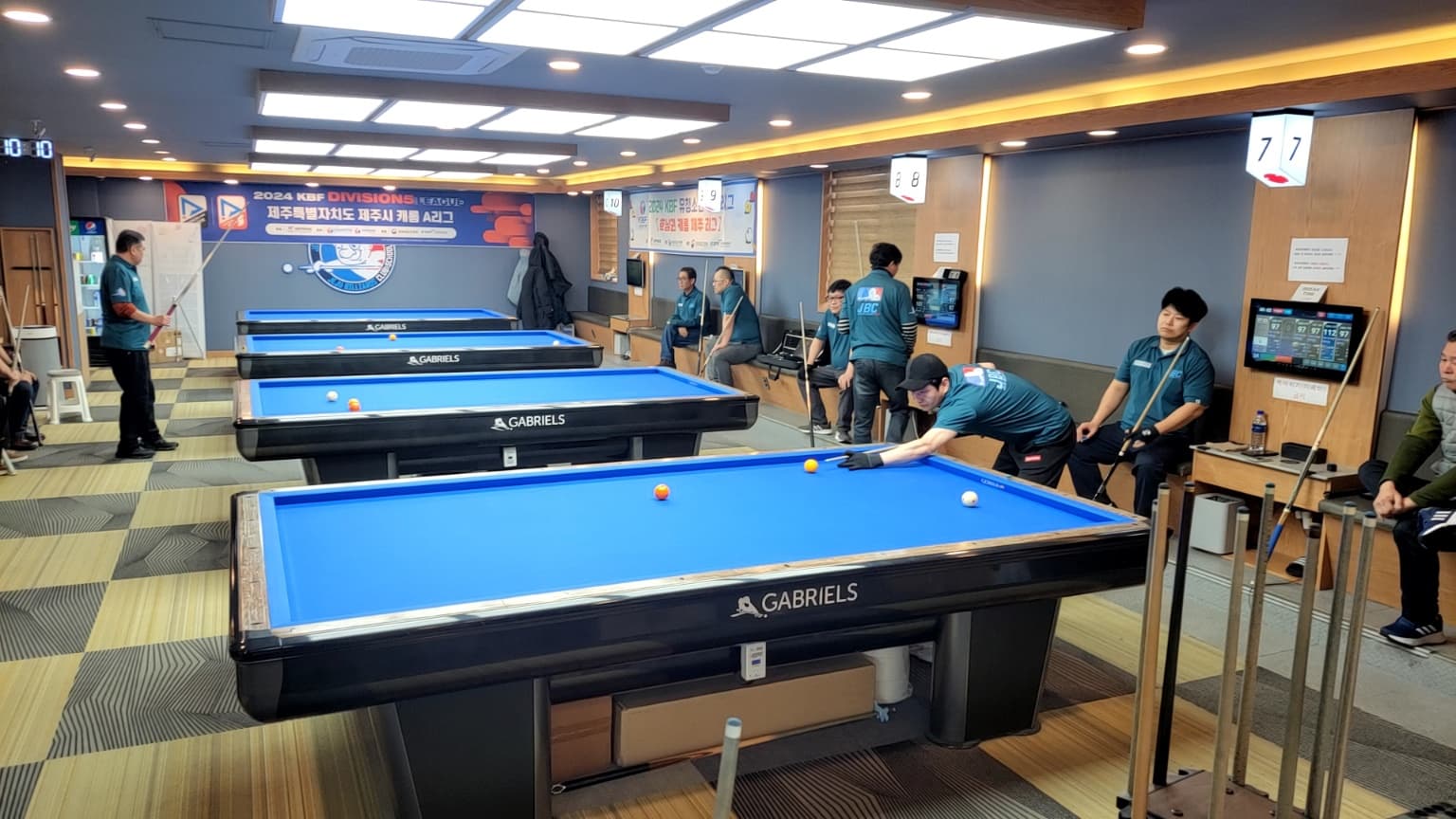 Club Intro Background